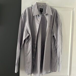 Men’s Jos A Bank grey and black button up
